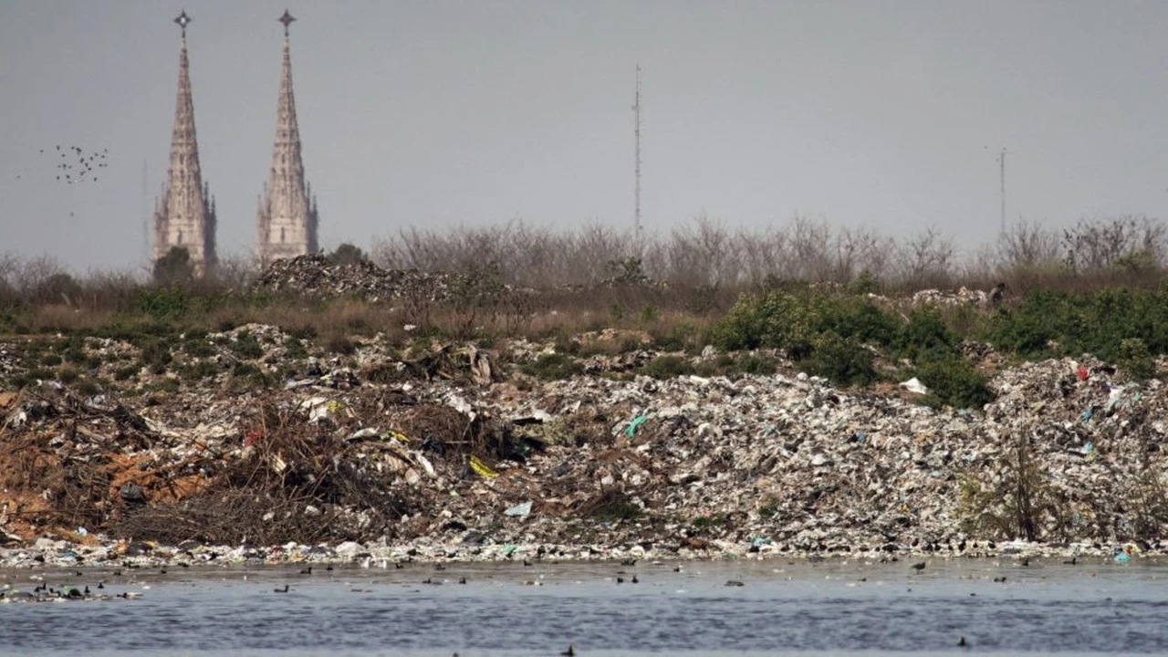 Avanza un nuevo plan oficial para cerrar de forma permanente el basural de Luján