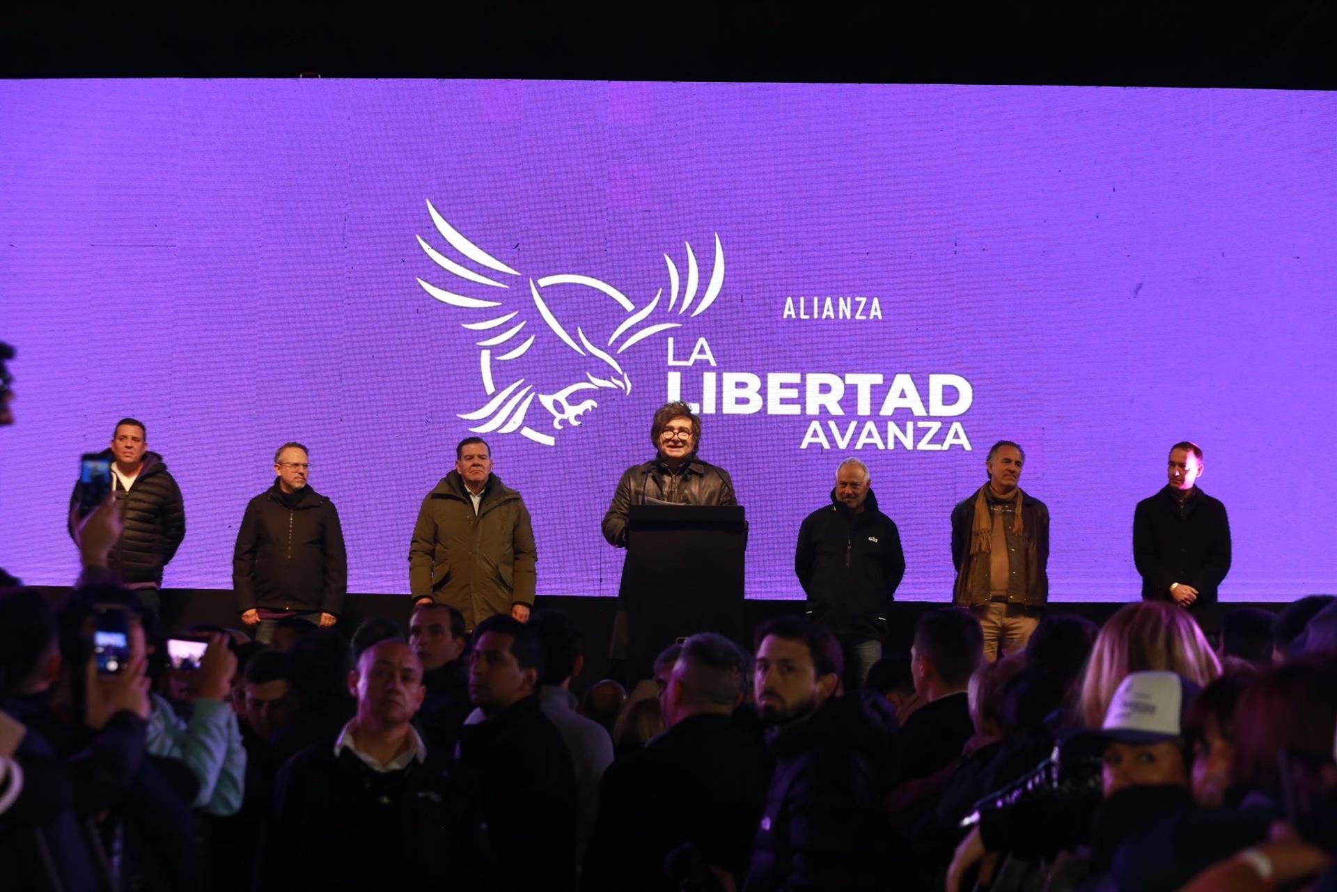 Cotizaciones en alza tras las declaraciones de Milei sobre un “empate técnico”