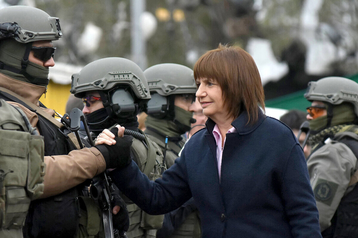 El Gobierno respalda a Bullrich y refuerza su postura tras las críticas por el operativo en el Congreso