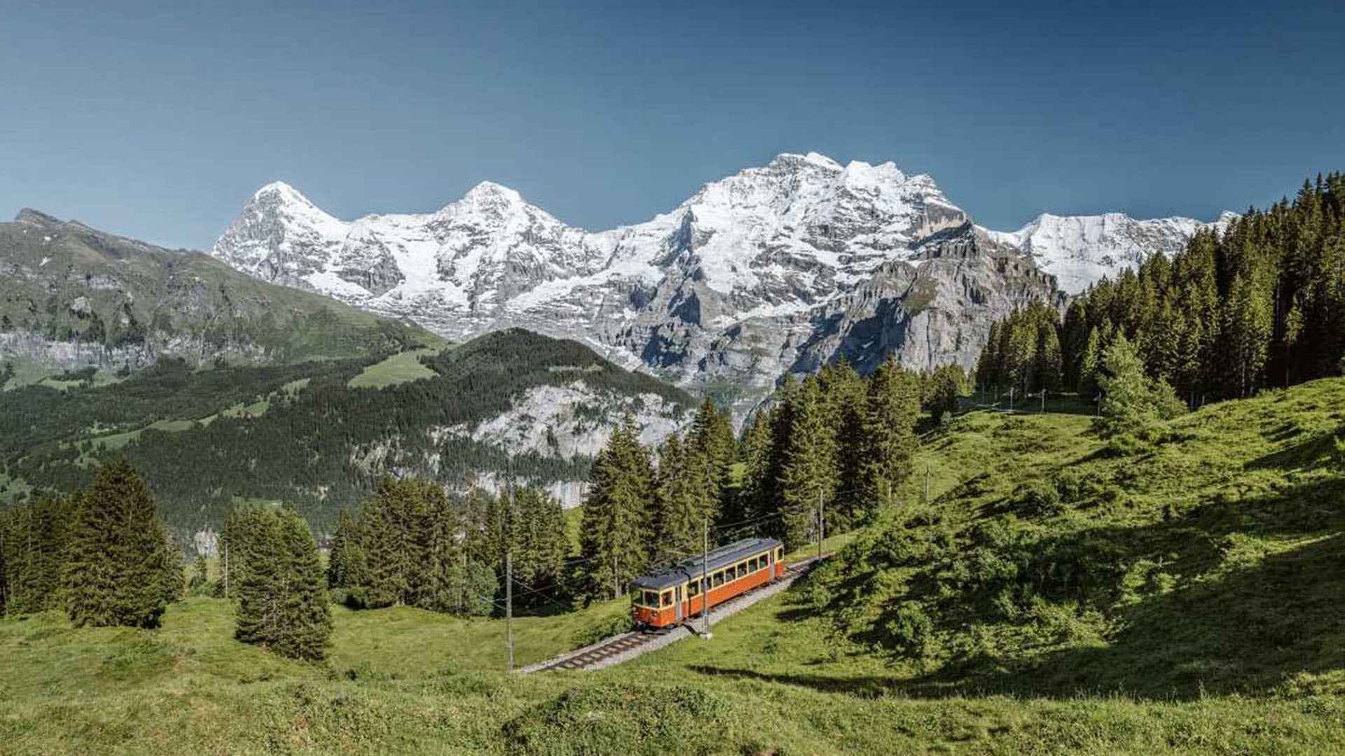 Mürren: El Encanto Suizo Inalcanzable por Carretera, Solo por Teleférico