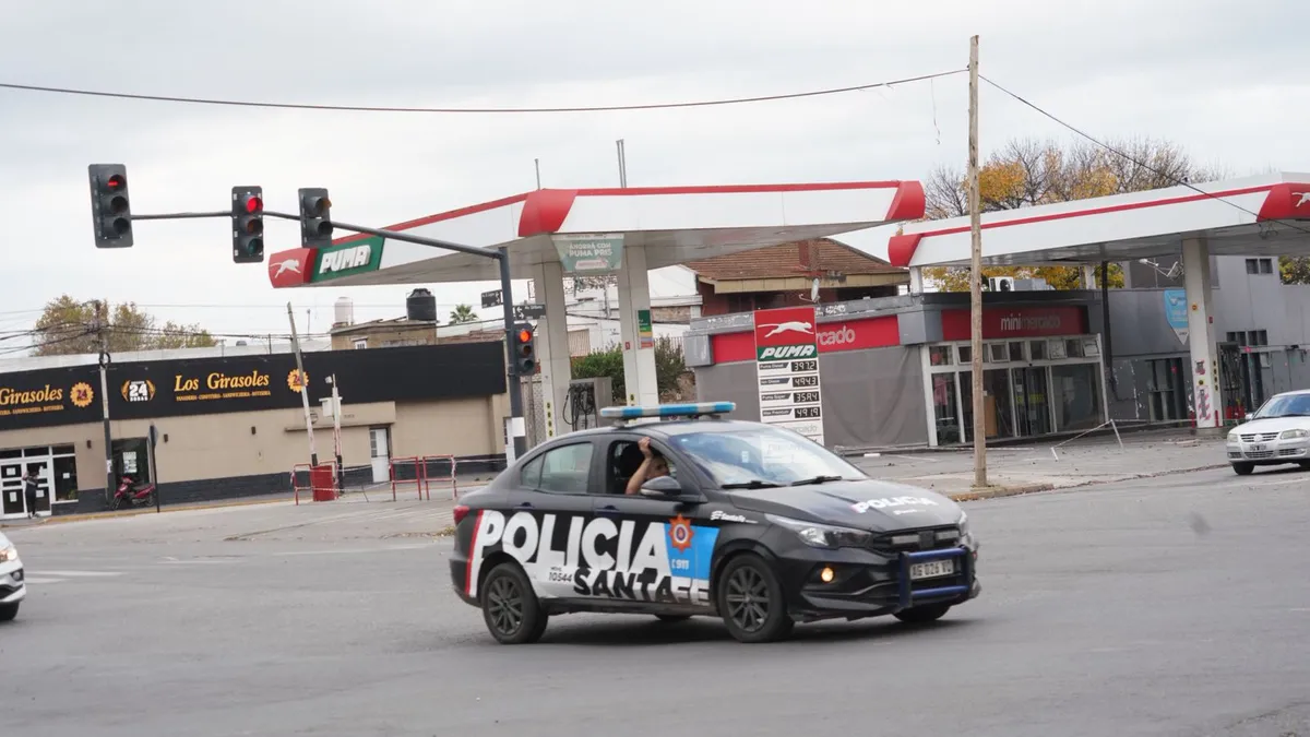 Denunció corrupción policial en Rosario y atacaron su casa a balazos: hay un detenido