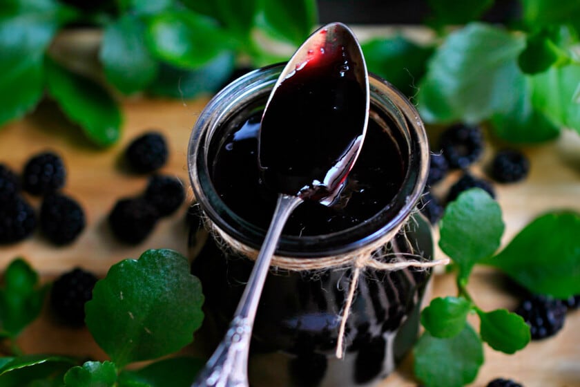 Mermelada de moras silvestres: el secreto está en colar el puré y sumar manzana