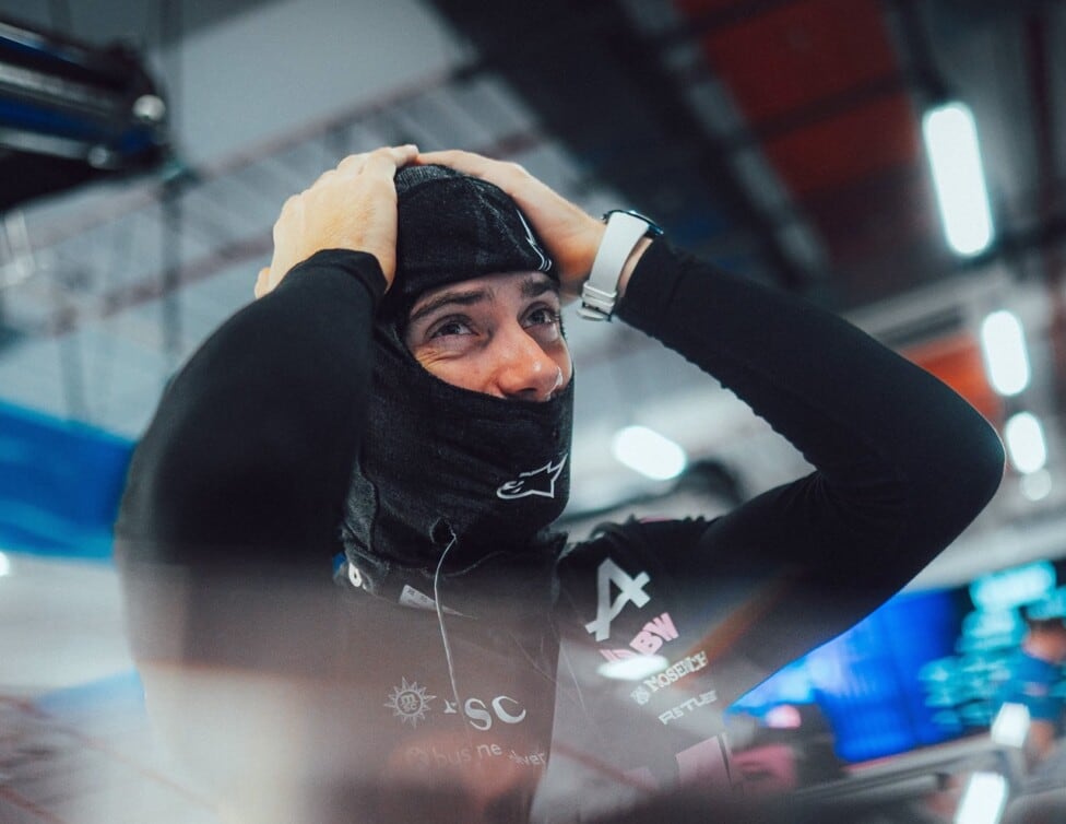 Colapinto quedó en el borde del Top 10 y va por la remontada en la Sprint de Marina Bay
