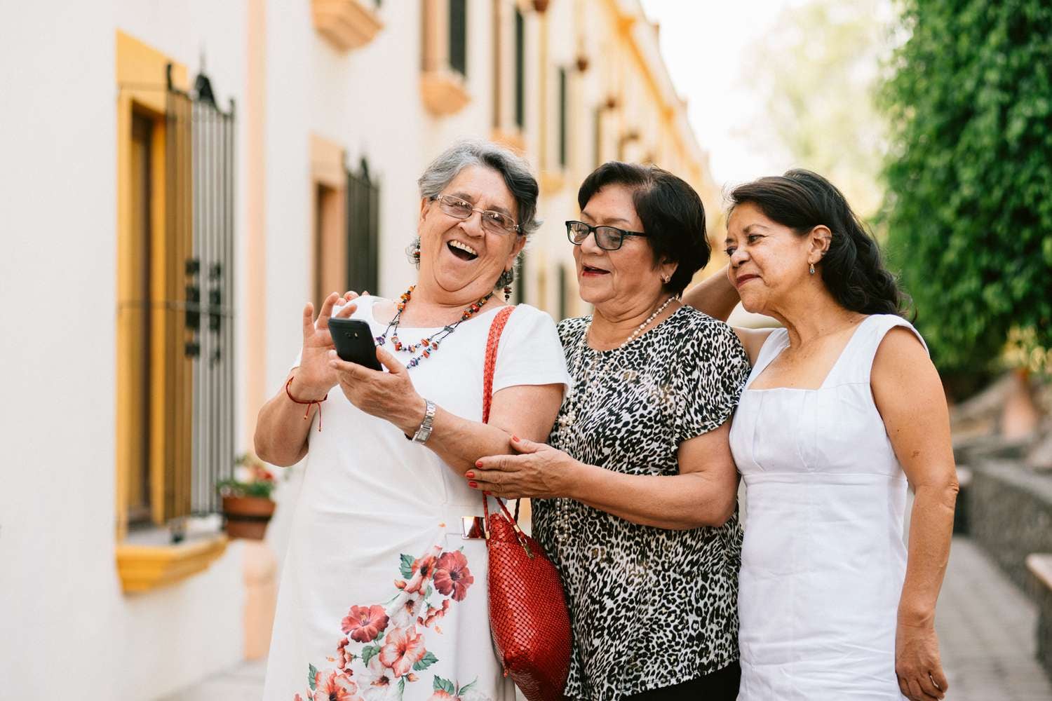 A los 85, dos amigas de Texas ya recorrieron medio mundo y piensan en el próximo destino