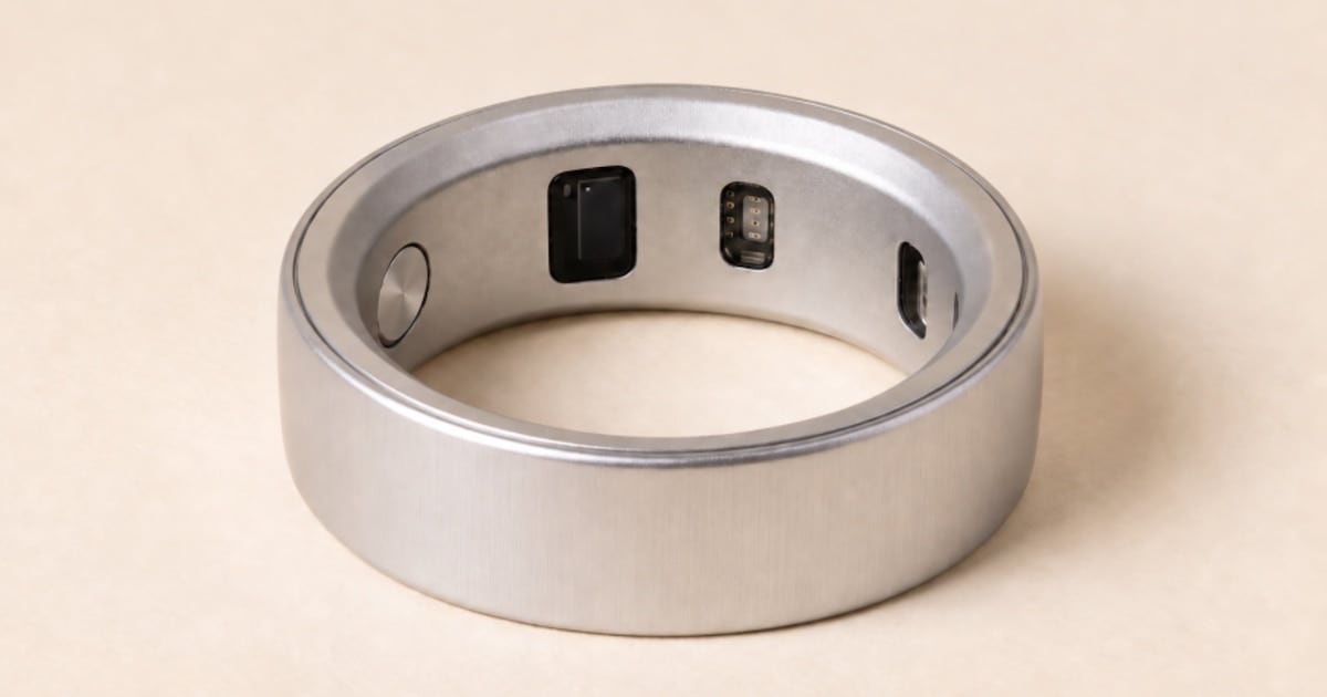 Anillo de 99 dólares: cinco asistentes de IA en un solo botón y la promesa de dejar el teléfono en el bolsillo