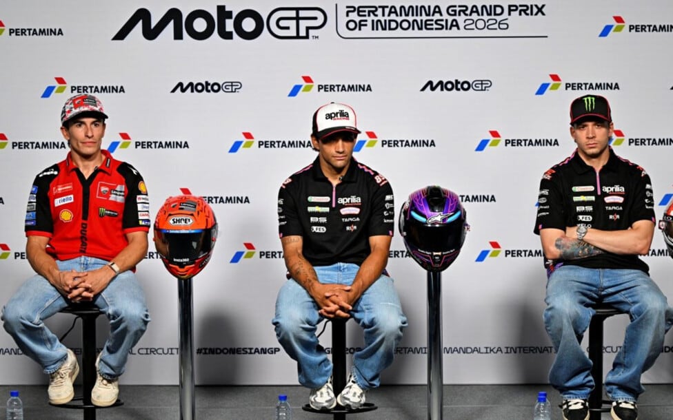 Aprilia se debate entre el corazón y la calculadora: ¿le tira el campeonato a Martín o deja correr a todos?