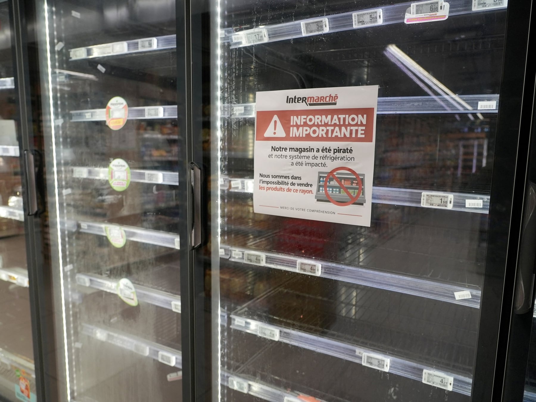 Hackearon las heladeras de 350 supermercados en Francia y la mercadería se pudrió