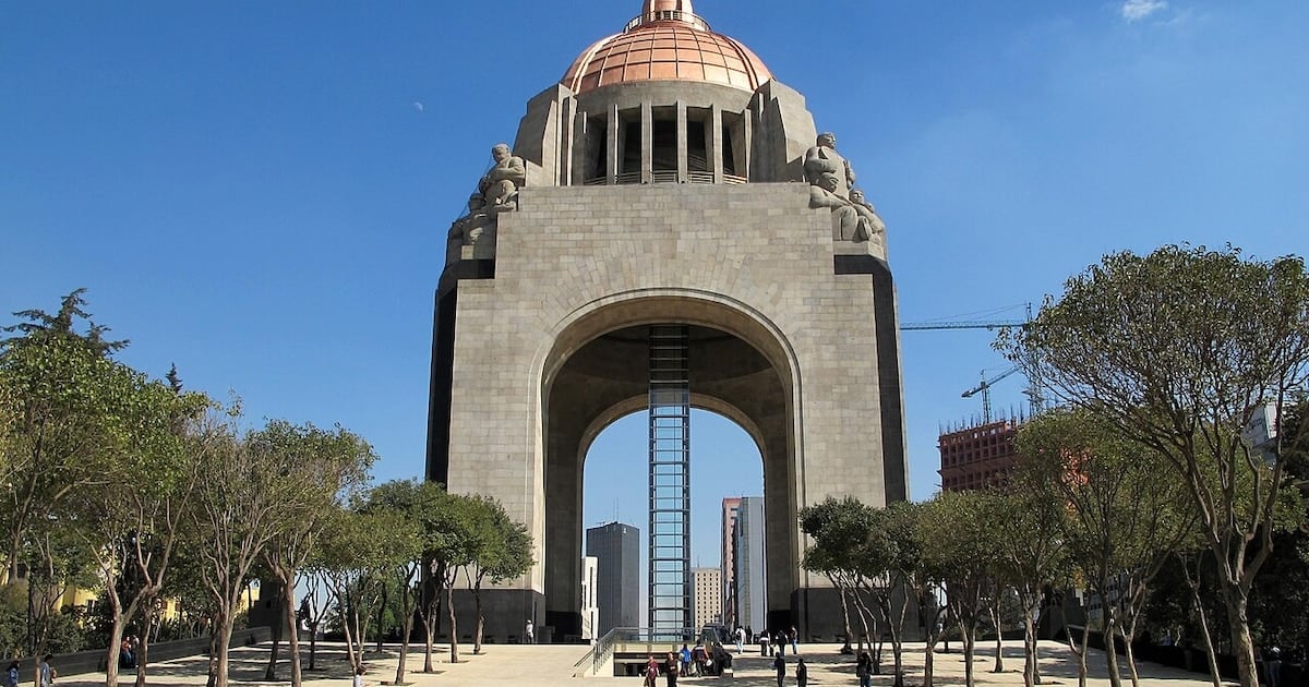 A 67 metros del cielo mexicano: el arco triunfal gigante que el viajero no se puede perder