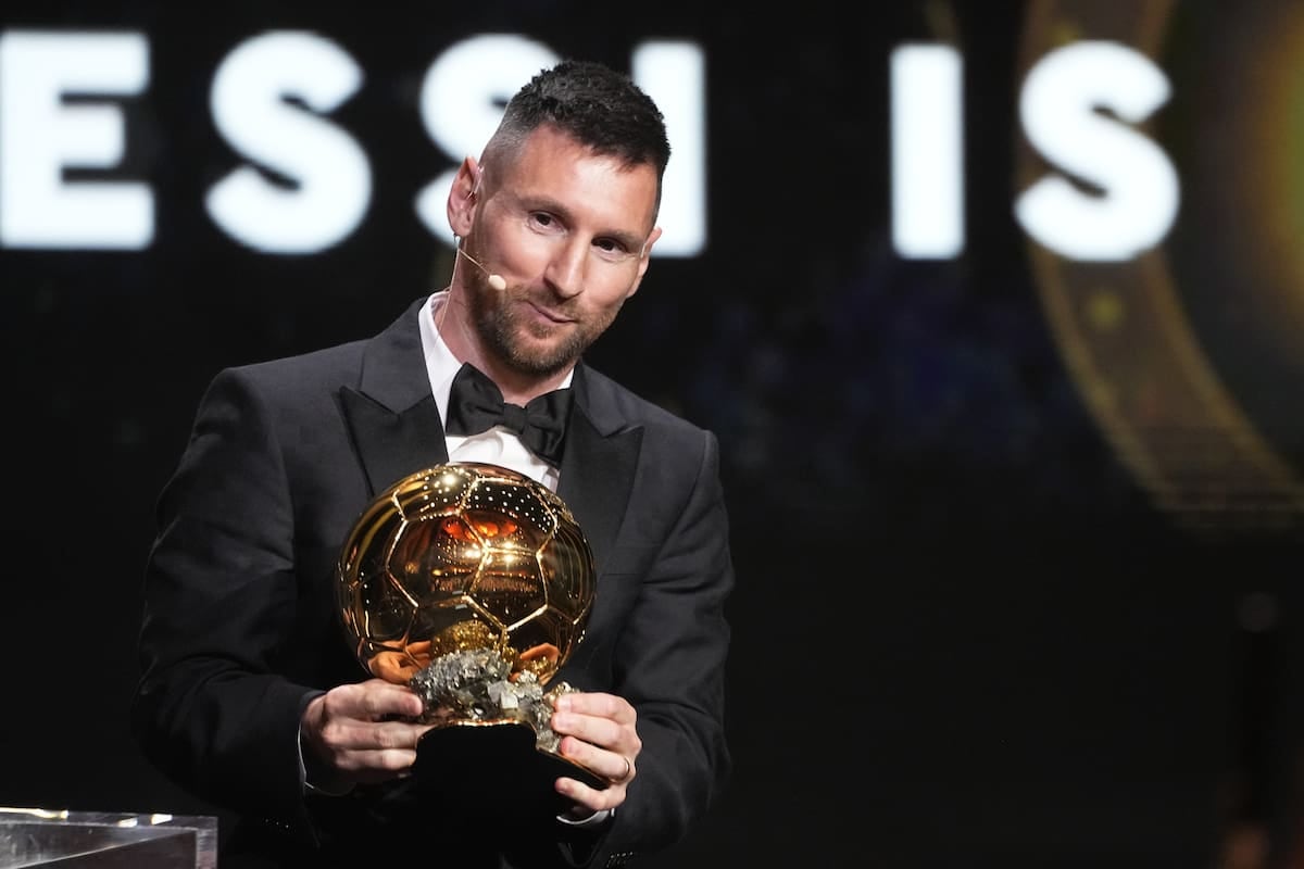 A los 39, Messi va por la novena: el Balón de Oro lo tiene otra vez entre los candidatos