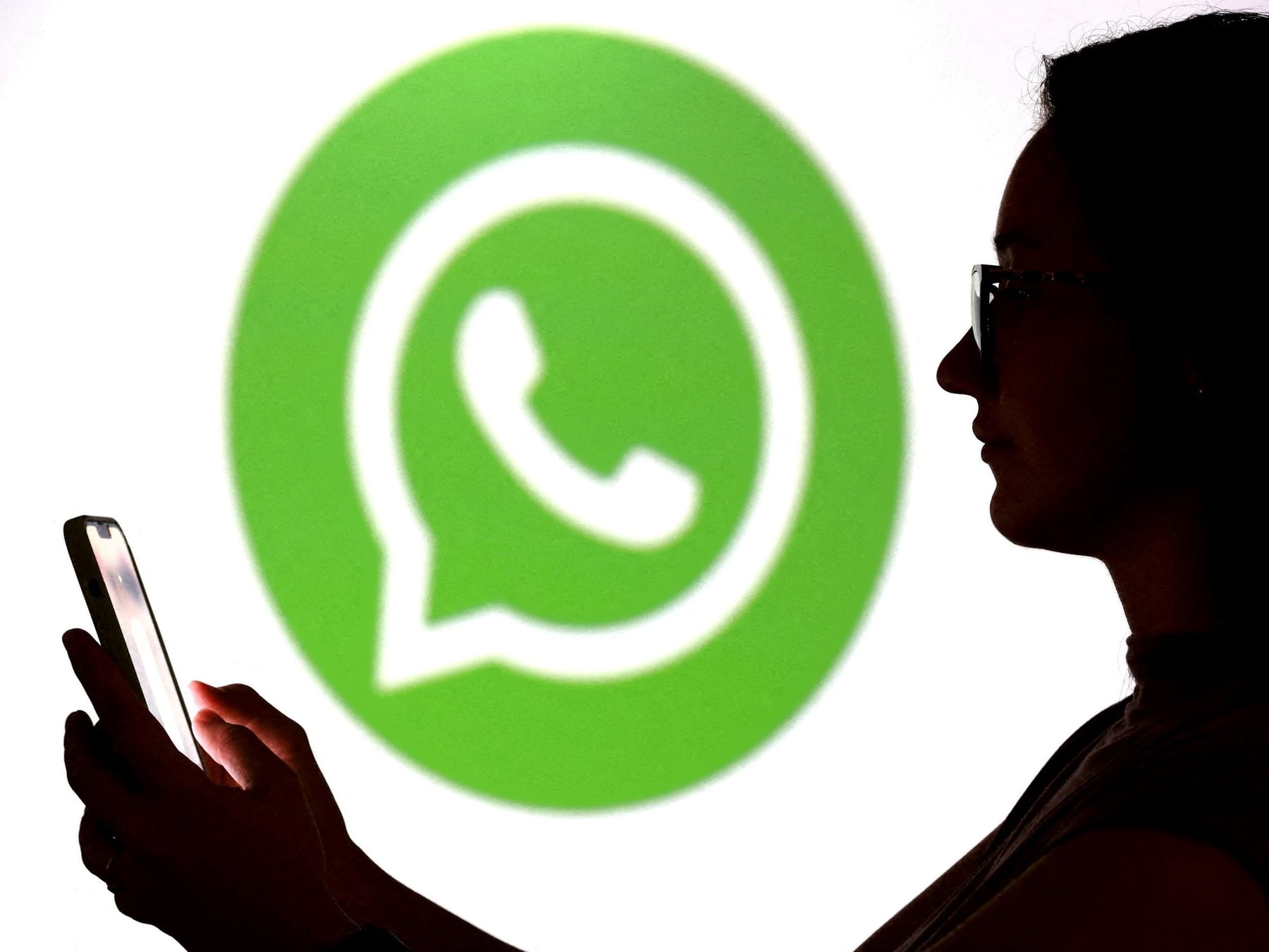 Dudas sobre un acceso ajeno en WhatsApp y querés resolverlo ahora