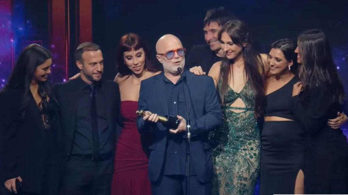 La radio argentinainnerspremió a susuvaestrellaMaríaO'Donnellen
